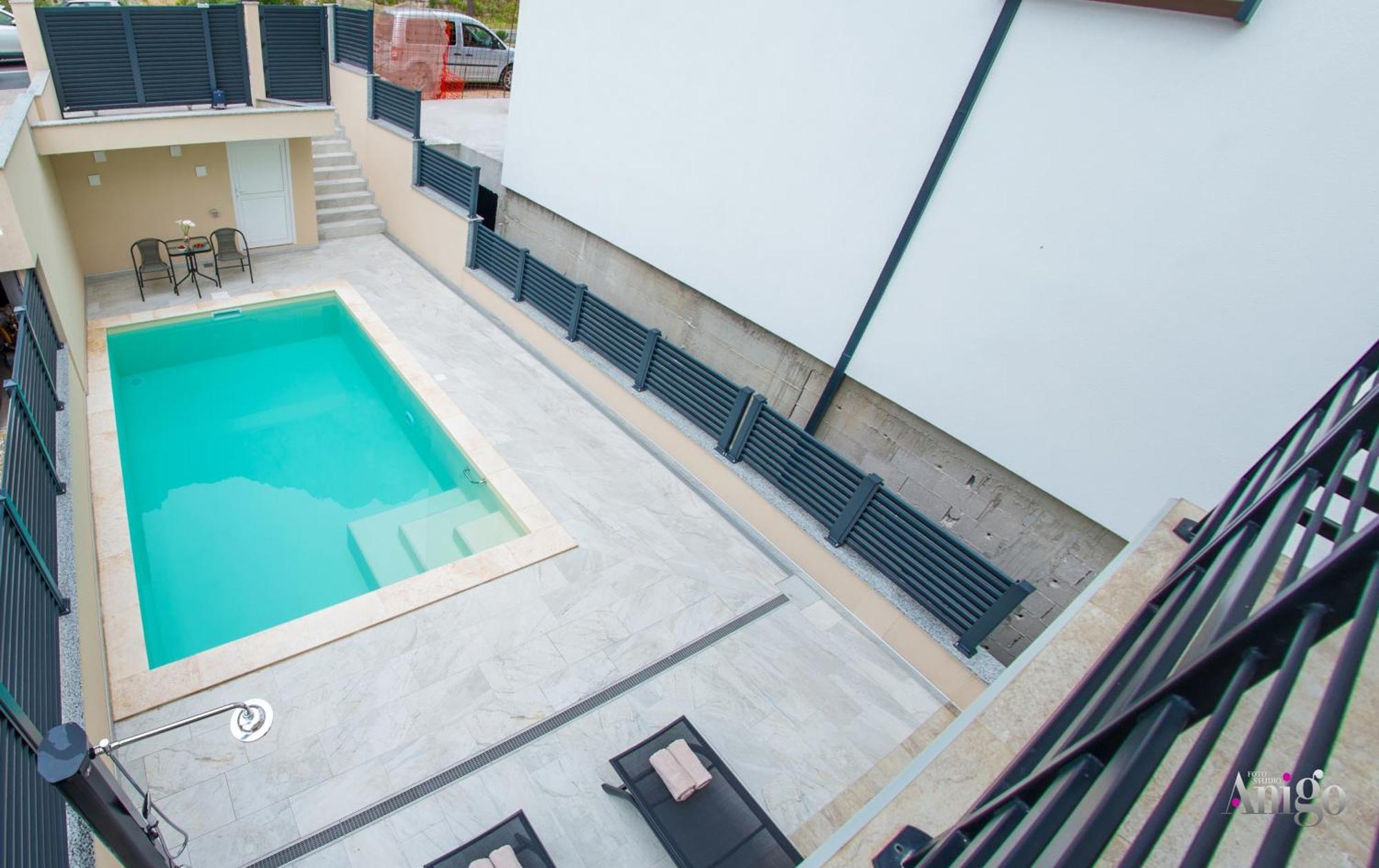 Gallery M And A - With Pool موستار
