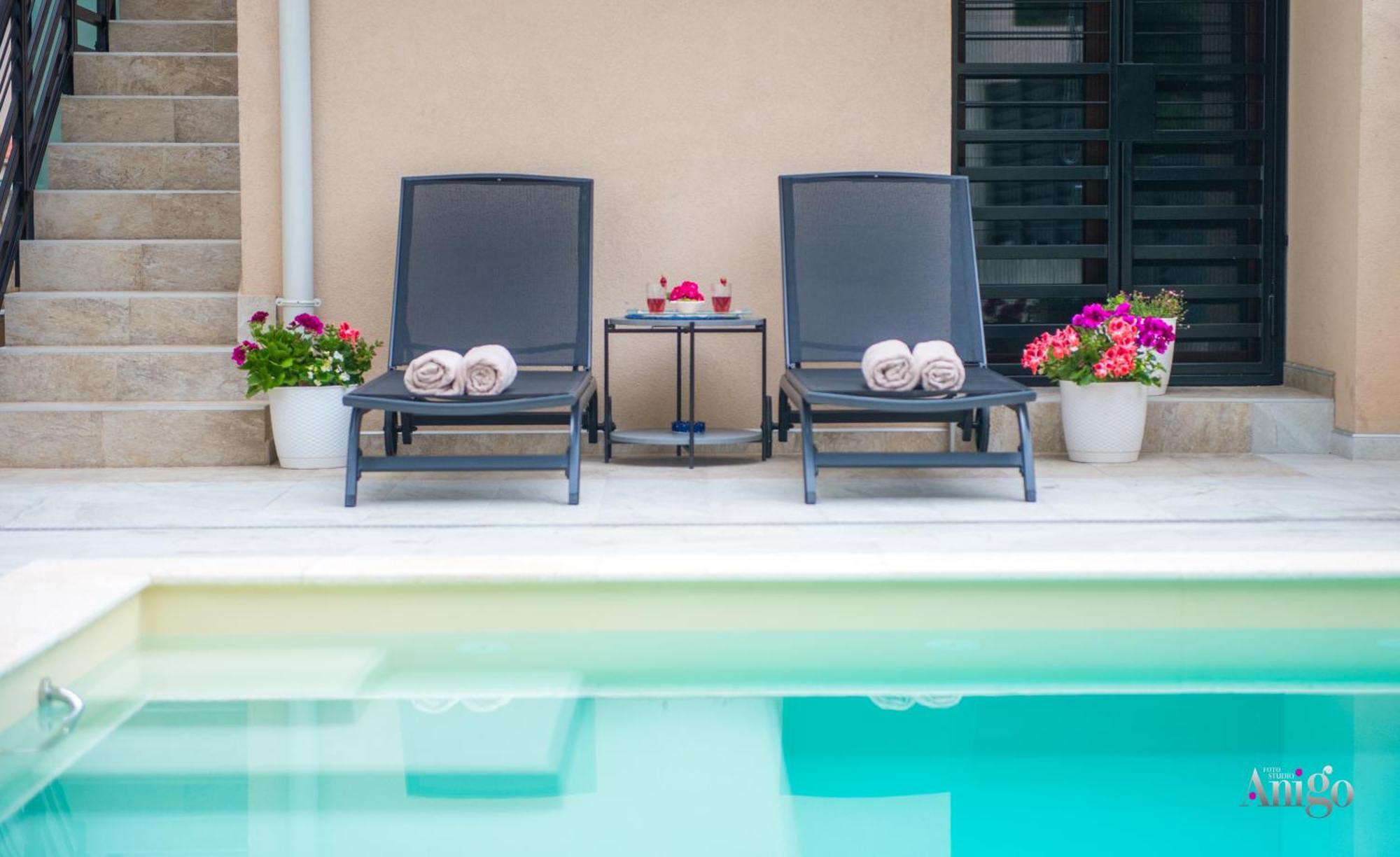 Gallery M And A - With Pool موستار